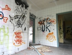 Procédure contre les squatteurs à Tours